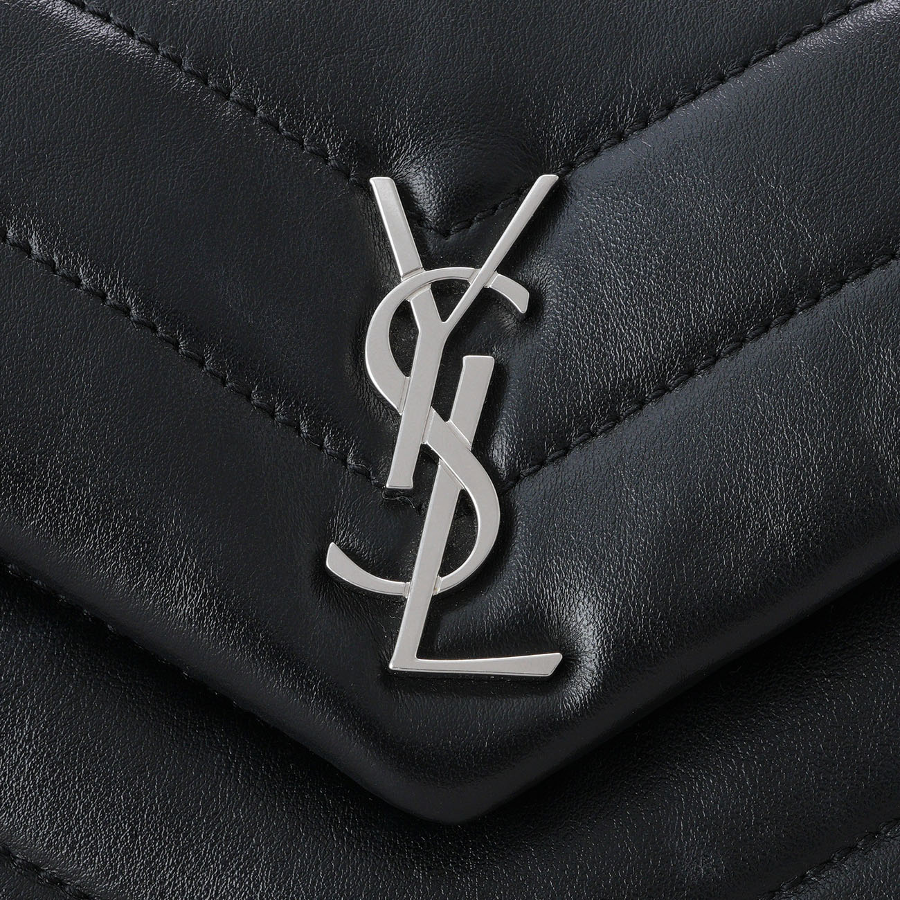 YVES SAINT LAURENT(USED)생로랑 467072 루루 토이 숄더백